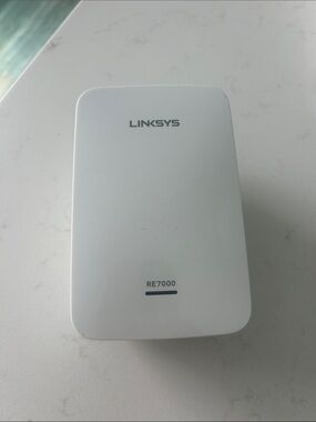 Linksys RE7000 Wireless Range Extender - White